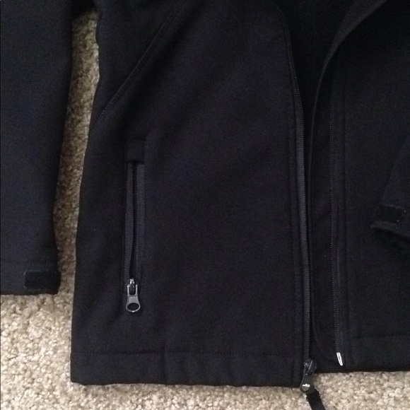 Weatherproof- Boy's hooded jacket size 6 . - Picture 3 of 8